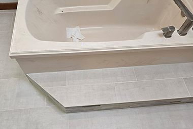 Custom tile shower pan installation before shower wall tile installation